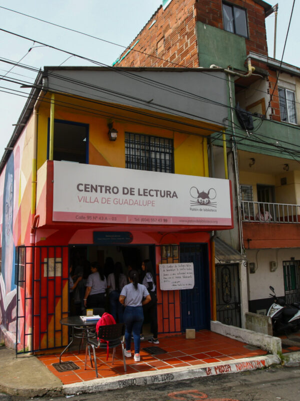 Biblioteca comunitaria de Villa Guadalupe: libros para combatir la violencia